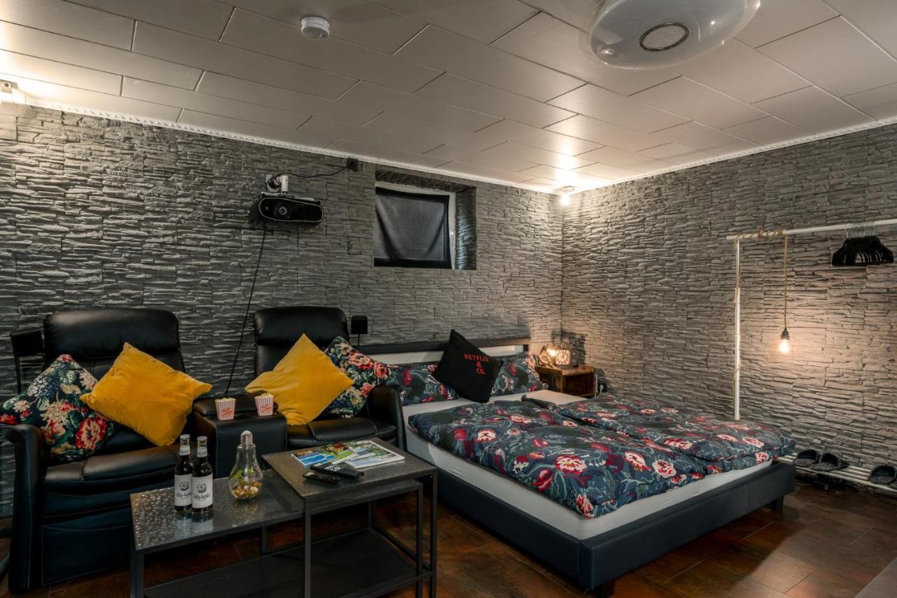 Home Cinema Κάσελ Εξωτερικό φωτογραφία
