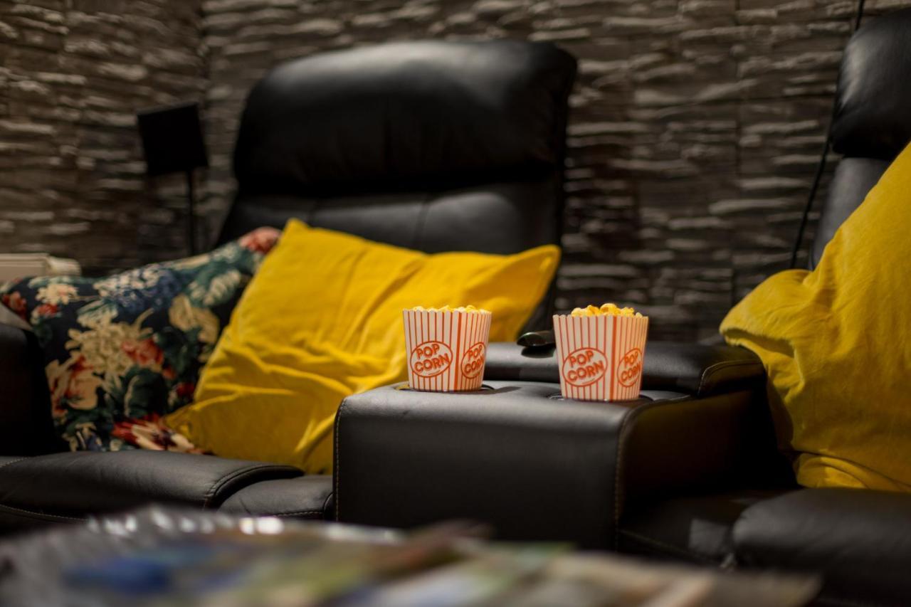Home Cinema Κάσελ Εξωτερικό φωτογραφία
